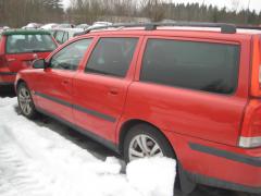 Volvo V70 D5