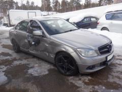 MB W204 Pre-Facelift 4D Sedan C200CDI MT6