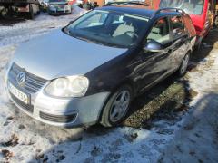 Volkswagen Golf VI