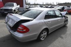 Mercedes-Benz E 200 (w211) 2003 4D E 220CDI