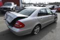 Kuva 2: Mercedes-Benz E 200 (w211) 2003 4D E 220CDI 2003