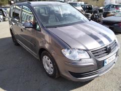 Volkswagen Touran 1.4 TSI Trend -07
