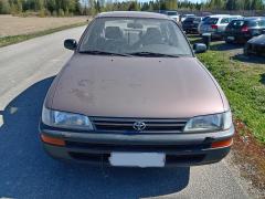 Toyota Corolla 1.6 Si sedan -93
