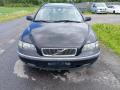 Kuva 2: Volvo V70 2.4 farm. -02 2002