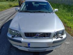 Volvo S40 2.0T sedan -03