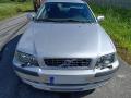 Kuva 2: Volvo S40 2.0T sedan -03 2003