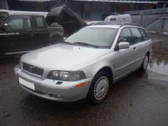 Volvo V40 I Facelift 5D STW 1.8i MT5