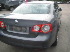Volkswagen Jetta 1.6fsi