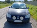 Kuva 2: Volkswagen Golf V 2.0 TDI 5ov. HB -05 2005