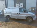 Kuva 2: Hyundai H-1/STAREX  2.5 TD 2006