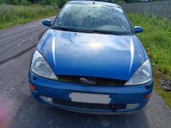 Ford Focus 1.6 HB 5ov. -01