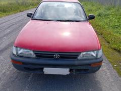Toyota Corolla 1.3 sedan -93