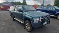 Kuva 2: Toyota Hilux 2.4 2L-T 4x4 2000