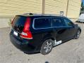 Kuva 2: VOLVO V70 III (135) D4 -16 2016