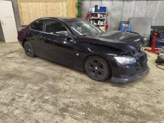 BMW 3 E92, Musta -10