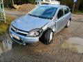 Kuva 2: Opel Astra H 1.8 -07 5-ov hb  2007