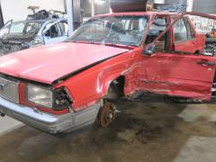 Volvo 740 2.3i man. sedan