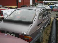 Saab 900