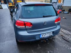 Volkswagen Golf VI