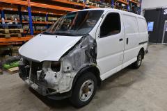 Toyota Hiace 95-05 2.5 D-4D 4WD 2004 lyhyt