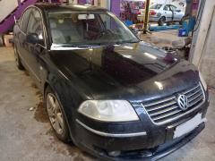 Volkswagen Passat 1.8 T 20Vsedan -04