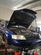 Audi A6 2.8 V6 -00 quattro farmari tumman sininen