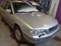 Volvo V40 1.8 farm. -00