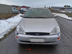 Ford Focus 1.6 sedan -99