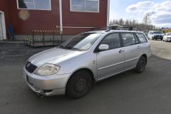 Toyota Corolla 2003 E120 1.6 Bensa Farmari (NMT)