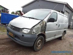 Toyota Hiace 2,4TD automatic, lyhyt 5D -01