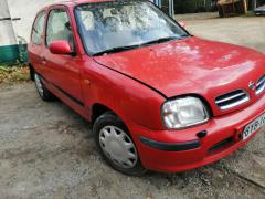 Nissan Micra 1.0 -87 3-ov Hb punainen
