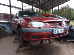 Toyota Avensis -00 1.6VVti sedan punainen