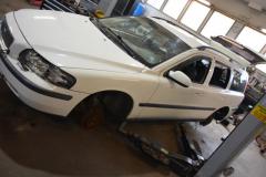 Volvo V70 2.4
