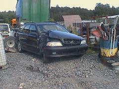 Volvo V40-98