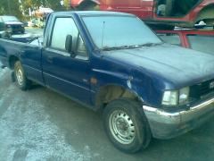 Isuzu Pick Up Tfr54 DLX 2,5D-90 2WD 