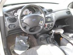 Ford Focus 1.8i 16v zetec 2.door HB