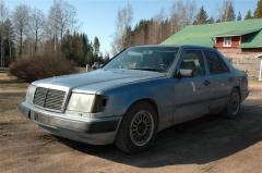 Mercedes-Benz124 300Daut.-86 sedan