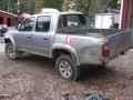 Kuva 2: Toyota Hilux 4x4 D4D SR5 -04 2004