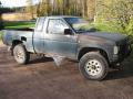 Kuva2: Nissan King Cab 2,5D 4x4 -90 