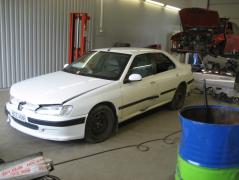 Peugeot 406 2.0 97kW