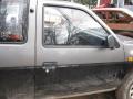 Kuva 2: Nissan King Cab 2,5D 4x4 -89 1989