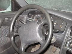 Toyota Carina E 1.6i 16V Sed
