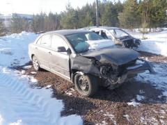 Toyota Avensis 1,6 LINEA TERRA