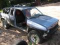 Kuva 2: Nissan King Cab 2,5D 4x4 -87  1987