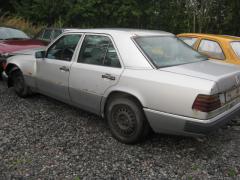 Mercedes-Benz 124 300D -90 sedan
