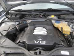 Volkswagen Passat 2.8i 4*4 sedan