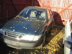 Saab 900