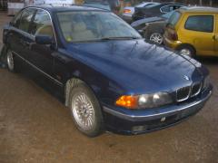 BMW E39 540i Sed