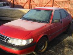 Saab 900