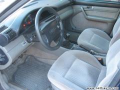 Audi A6 2,6 V6 sedan -95